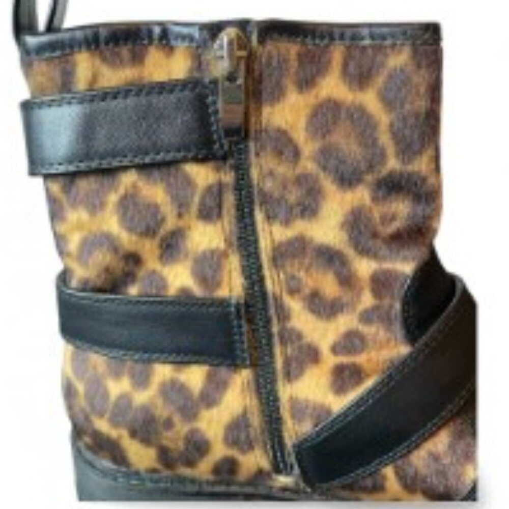 NINE WEST WOMEN'S ARRIA LEOPARD FAUX FUR MOTO BOOTS SIZE 10M - Picture 5 of 10